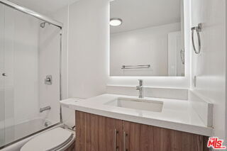 Photo - 2700 Neilson Wy