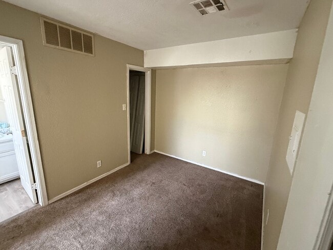 Photo - For lease! 1 bed, 1 bath condo