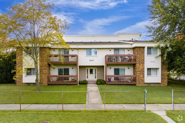Photo - Ramsgate Square Apartments