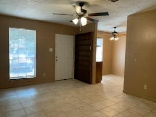 Photo - 707 Llano Place
