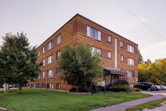 Arbor Village Hollington