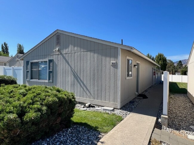 Building Photo - 310 N Georgia Ave Unit #1