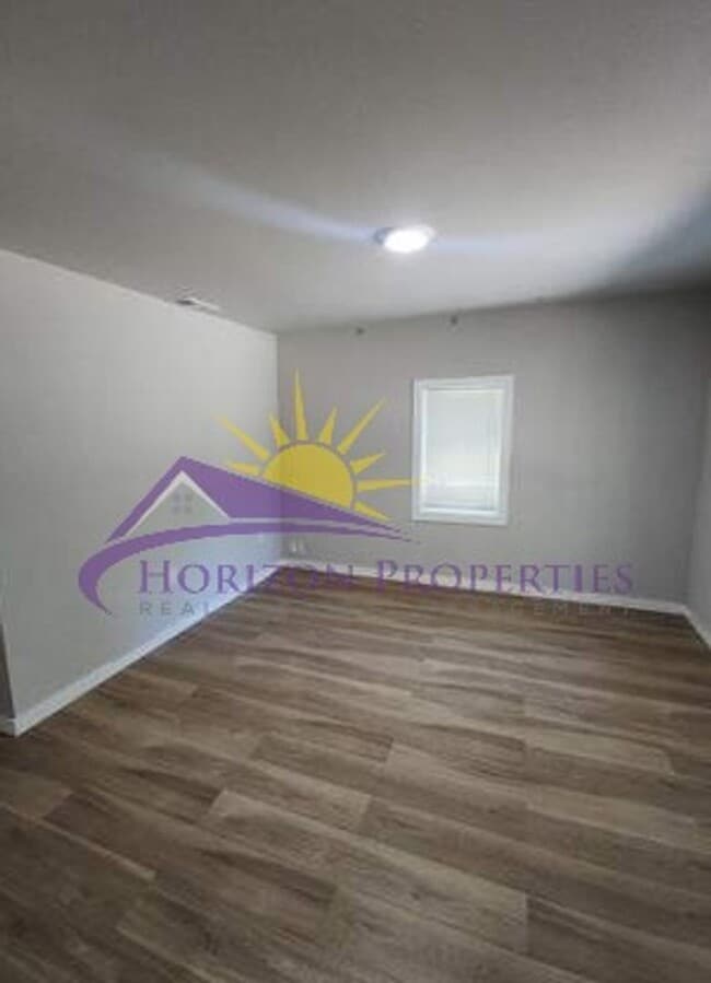 Photo - Remodeled 3 Bed 2 Bath 1,050 Sq Ft Oak Park Home