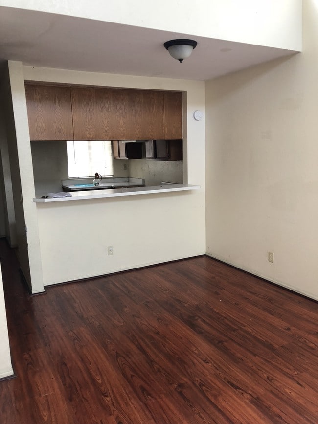Looking at the kitchen - 670 Ximeno Ave Unit 670 Ximeno # 102
