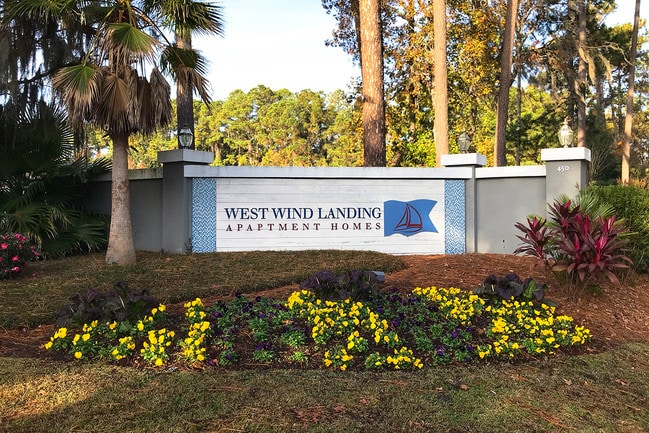 West Wind Landing Apartments & Townhomes