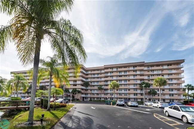 Photo - 250 Jacaranda Dr Unidad 209