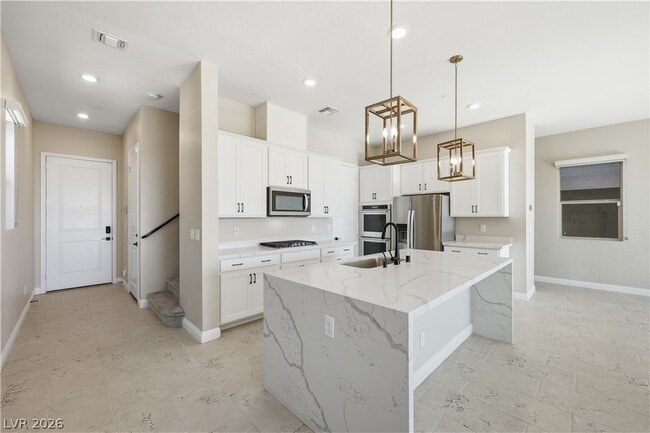 Photo - 402 Purple Sandpiper St