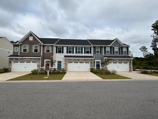 Building Photo - 300 Golan Cir Rental