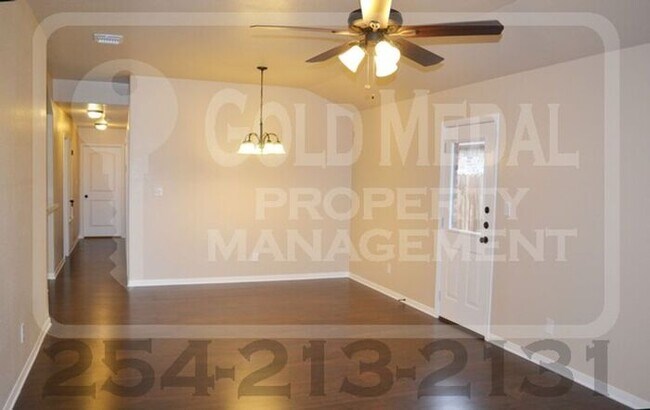 Photo - 1104 Grace Point Dr
