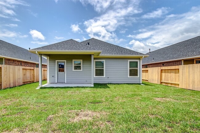 Building Photo - 31322 Spotted Saddle Hollow