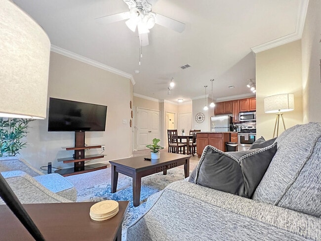 Photo - 2021 N Lemans Blvd Unidad ID1050946P