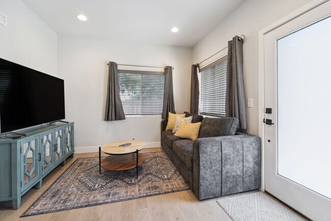 Photo - Relaxing Townhouse