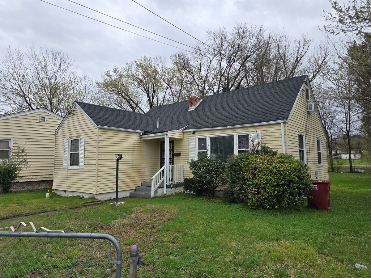 Photo - 2212 Ferndale Ave