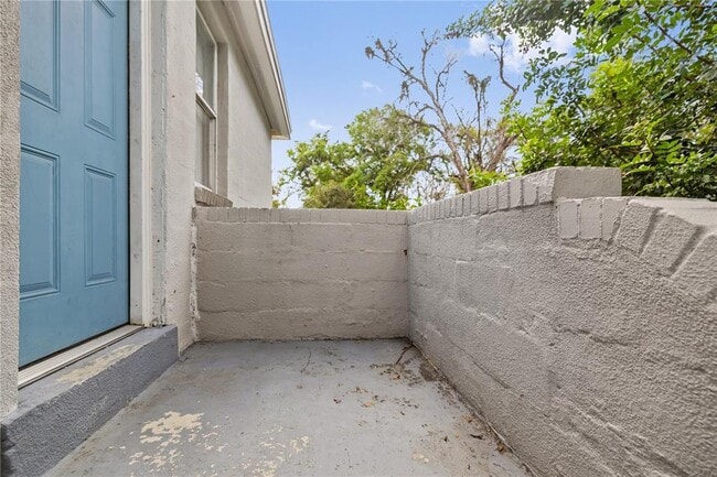 Photo - 409 E Floribraska Ave Unit C