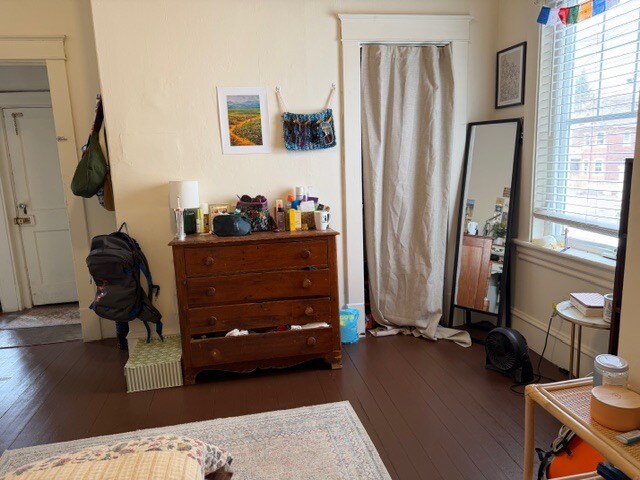 18 Weston St Unit 1