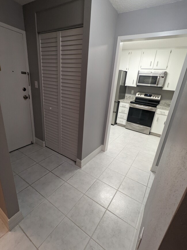 Photo - 2700 Bayshore Blvd Unit 2111