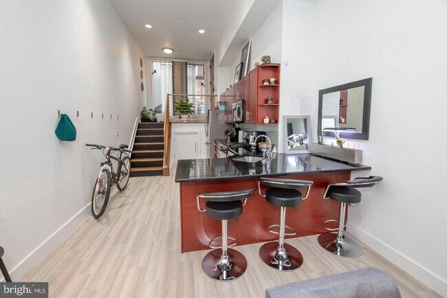 Photo - 1538 Ogden St Unit 1B