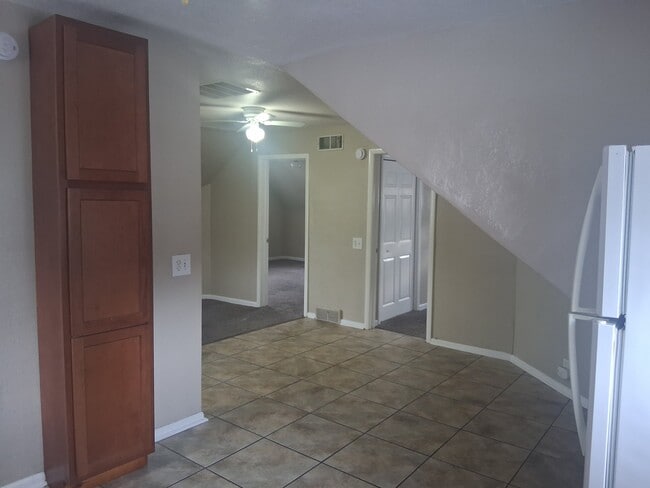 0 W Park Ave Unit 2nd floor apt.