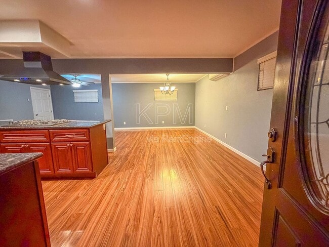 Photo - 420 E Hampton St Unit B
