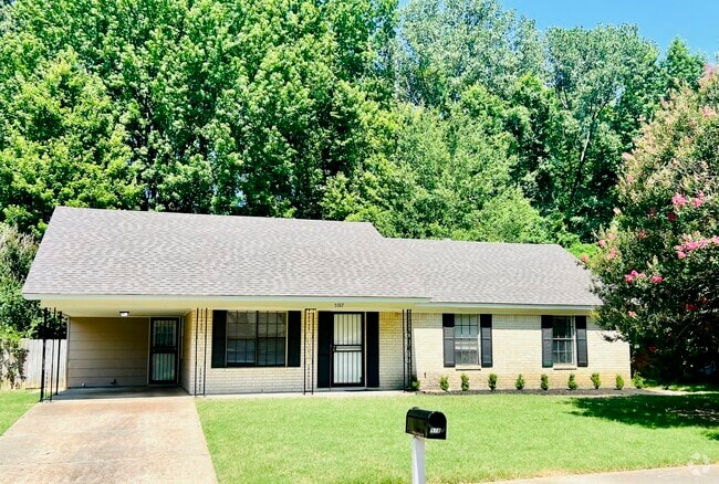Building Photo - 5787 Cedar Bay Dr Rental