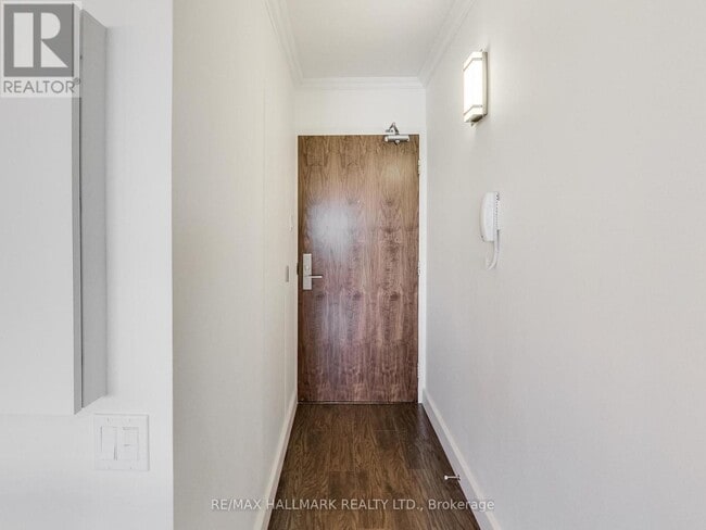 Photo - 914 Yonge St Unit 1509