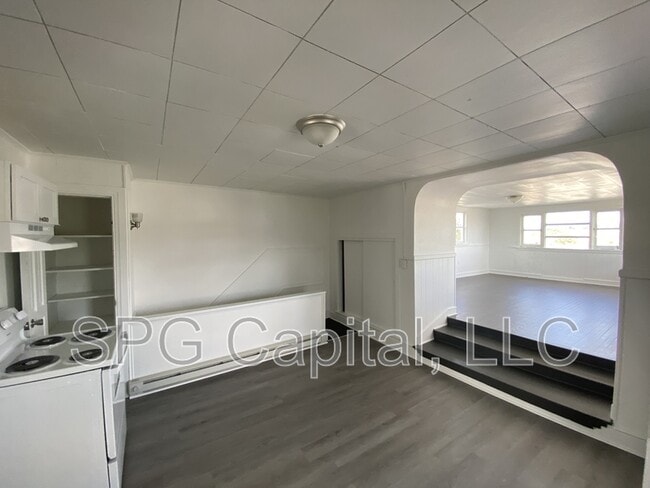 Photo - 1201 W Princess St