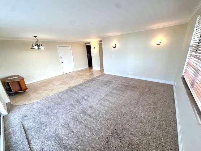 Photo - 1 Las Olas Cir Unit 1009