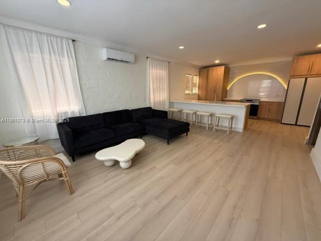 Building Photo - 222 28th St Unit 1 Rental