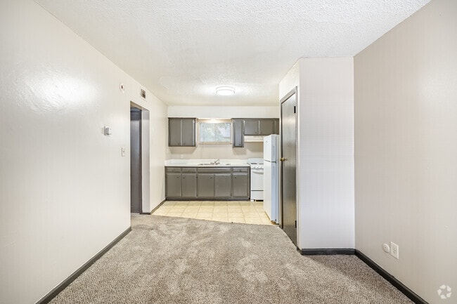 1 dormitorio, 1 baño - 420 pies cuadrados - Comedor - Biscayne Apartments