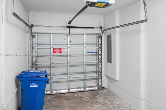 Photo - 5477 NW 27th Ct