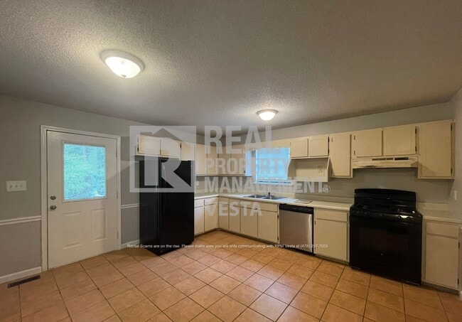 Photo - 531 Bristle Cone Dr