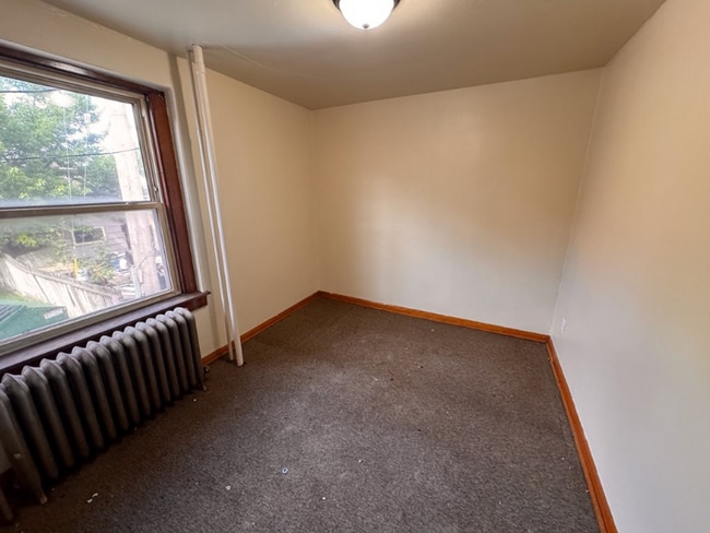 Photo - 916 Milwaukee Ave