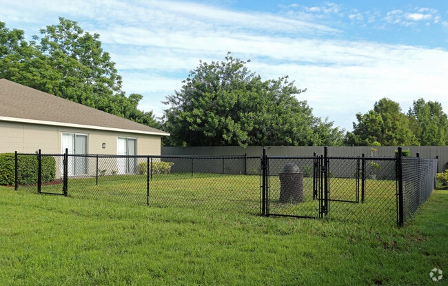Photo - Avery Place