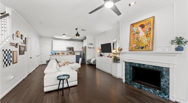 Photo - 1417 Anita St