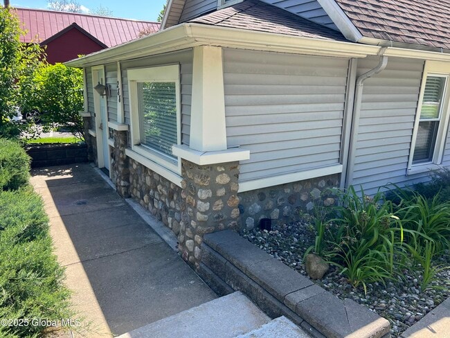 Photo - 288 Church St