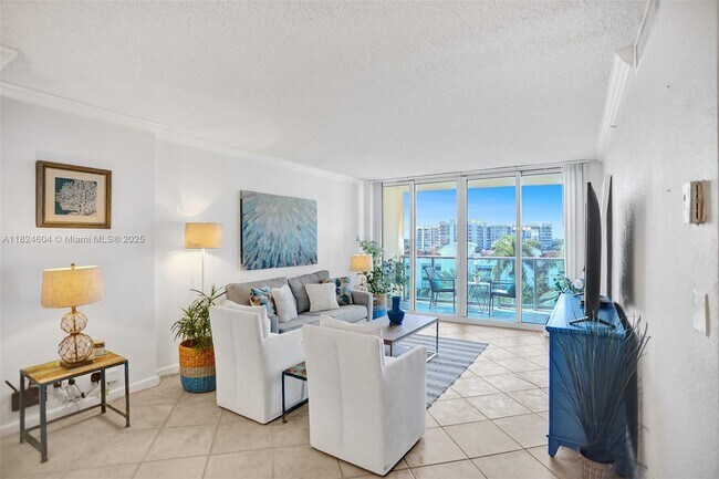 Photo - 2501 S Ocean Dr Unit 531 (available Jan 17)