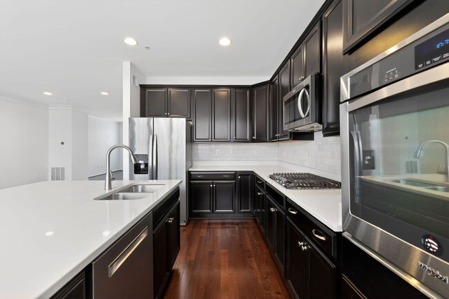 Photo - 4204 WOODSPRING Ln