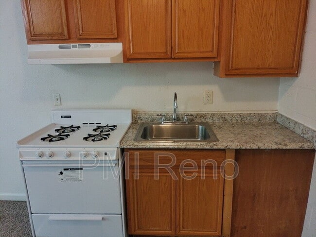 Photo - 821 Spokane St Unit 5