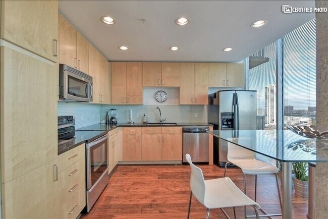 Photo - 5925 Almeda Rd Unidad 11607