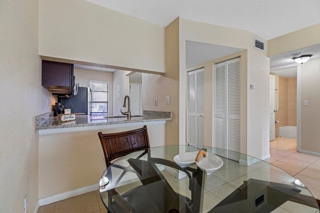 Photo - Casa Del Mar