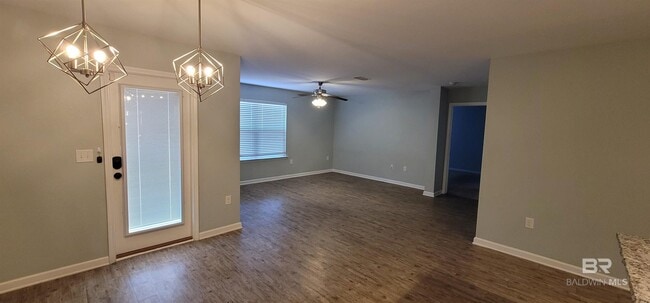 Photo - 17431 Harding Dr