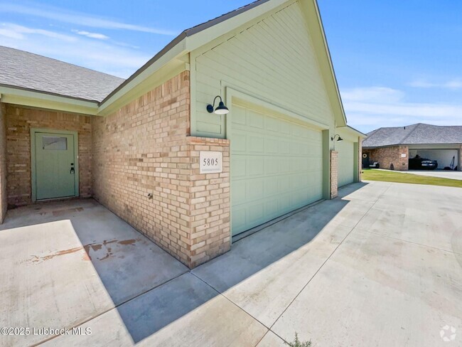 Building Photo - 5805 Urbana Pl Rental