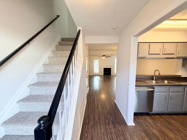 Photo - Gorgeous Doraville 2 Bed-2.5 Bath Townhouse, Roommate Floor plan!