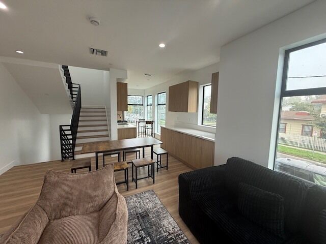 Photo - 1200 W 37th Dr Unit Room 3