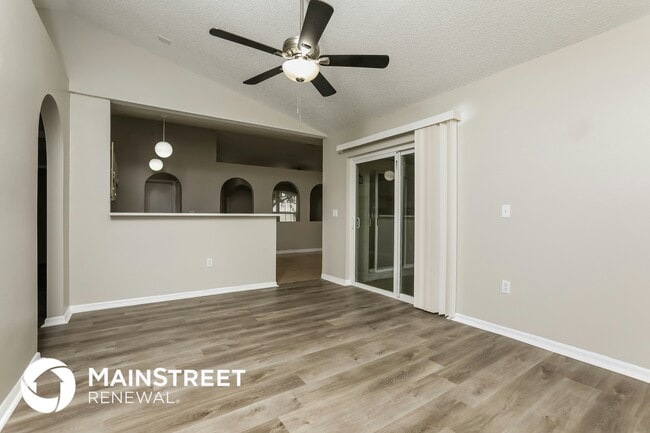 Photo - 1103 St Michel Way