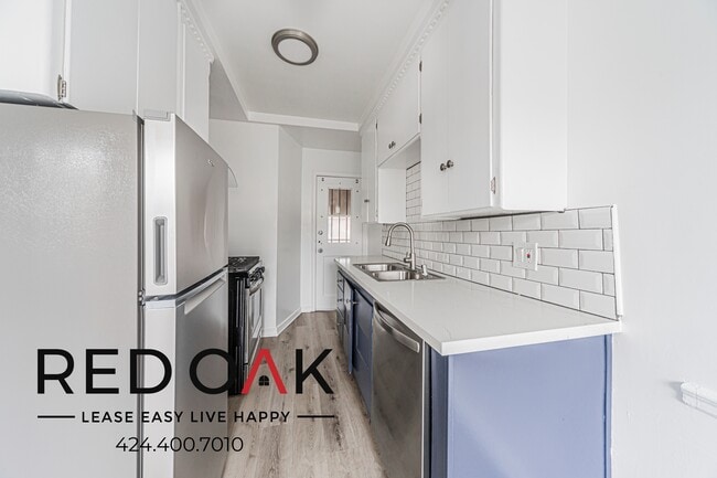 Photo - 5164 Clinton St Unit 5164-1