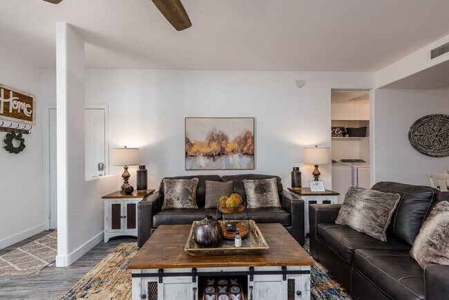 Photo - 14145 N 92nd St Unidad SI ID1255440P