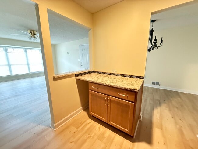 Building Photo - 49 Joyner Ct Rental