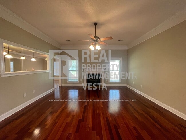 Photo - 106 Galloway St