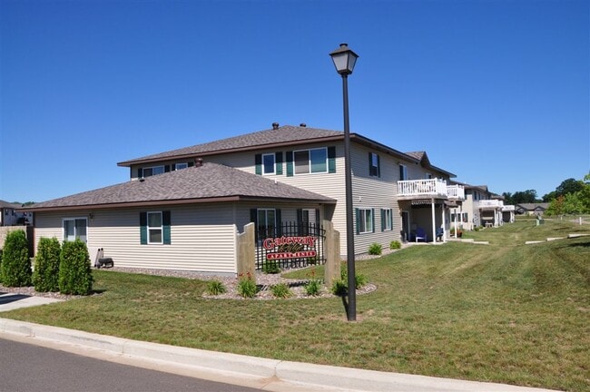 Building Photo - 4631 Southridge Ct Unit 1 Rental